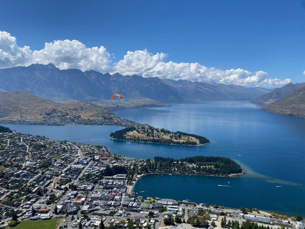 Surrounded by majestic mountains and nestled on the shores of Lake Wakatipu, Queenstown is New Zealand’s premier lake and alpine resort. Bungy jumping, high speed jet boating, tramping, paragliding, parasailing, sky diving are just some of the activities you will be able to do. Enjoy skiing during winter in Queenstown and Wanaka or summer time relax by the beautiful lakes or do a winery tour.
